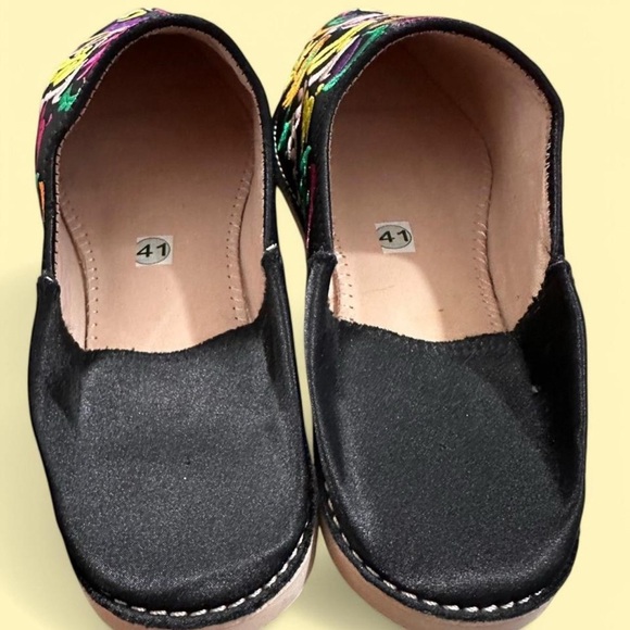 Colorful Embroidered Morocco Slippers mules for women US 10 - Picture 5 of 7